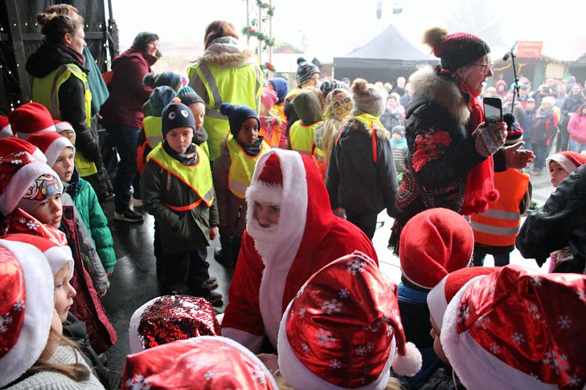 Bild: Weihnachtsmarkt in Sondershausen er&ouml;ffnet