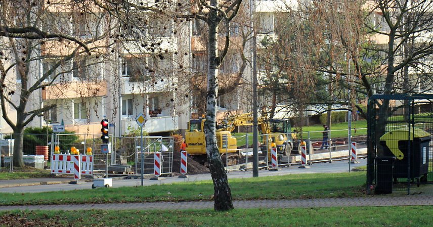 Bild: Erste Bushaltestelle im Borntal wird fertig