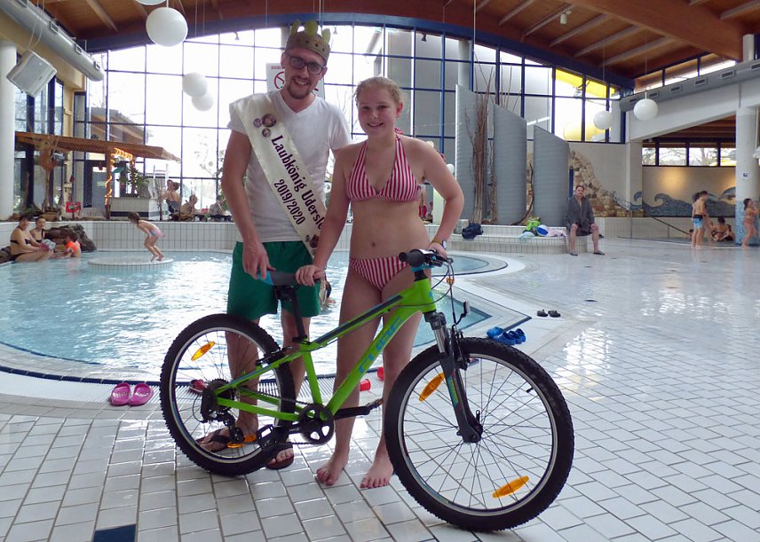 Bild: Party in der Kyffh&auml;user-Therme