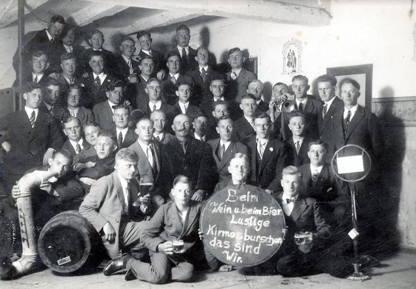 Bild: Kirmesburschen 1933