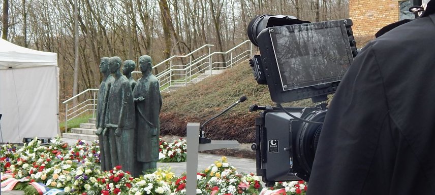 Bild: Der 76. Jahrestag der Befreiung des KZ Mittelbau-Dora fand heute allein vor Online-Publikum statt