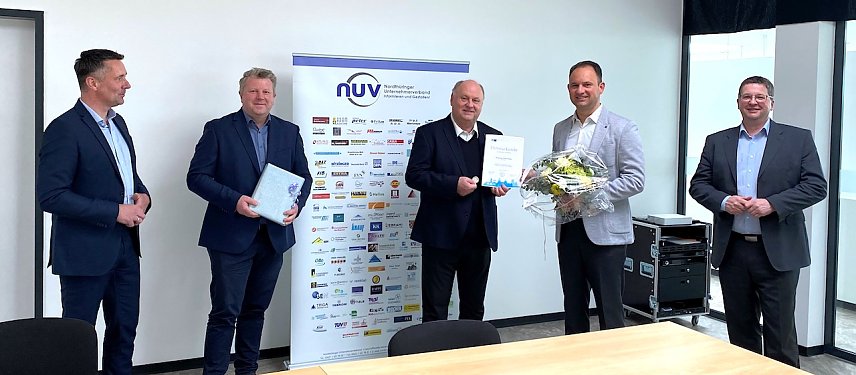 Bild: (v.l.n.r.:): Niels Neu, Christian B&ouml;duel, Helmut Peter, Andreas Peter, Thomas Seeber