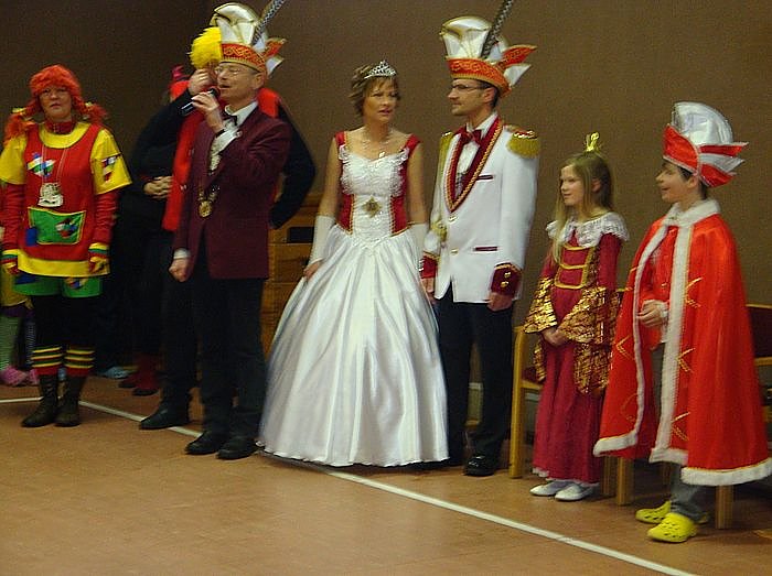 Bild: Eine Schule im Karnevalsfieber
