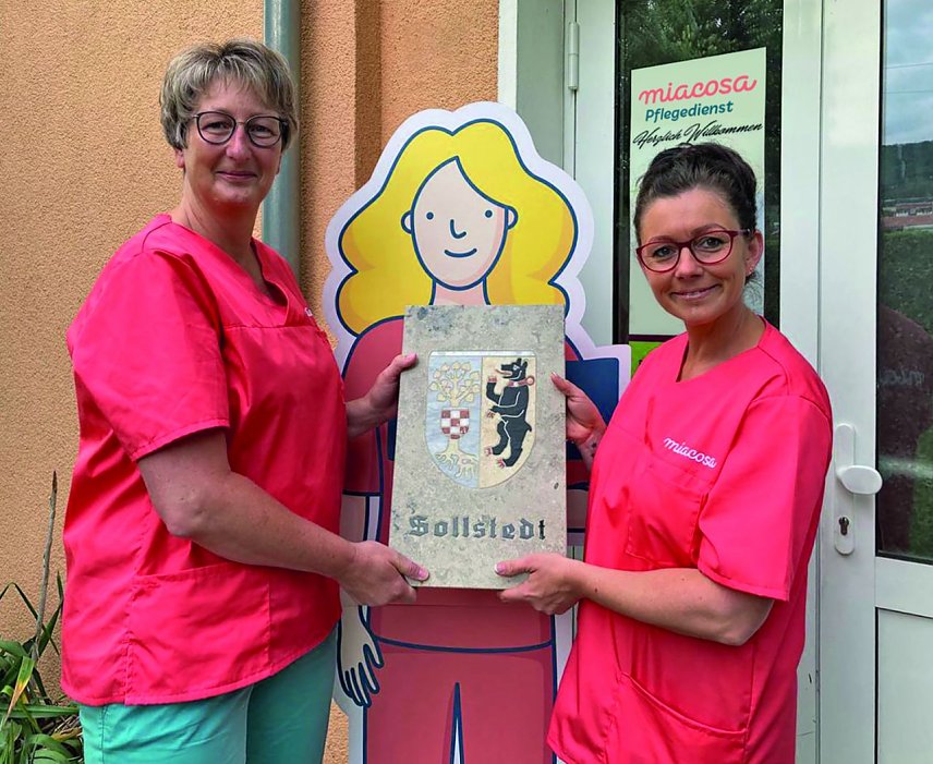 Bild: Pflegedienstleiterinnen Steffi Tomczak (links) und Anja Niemann (rechts)
