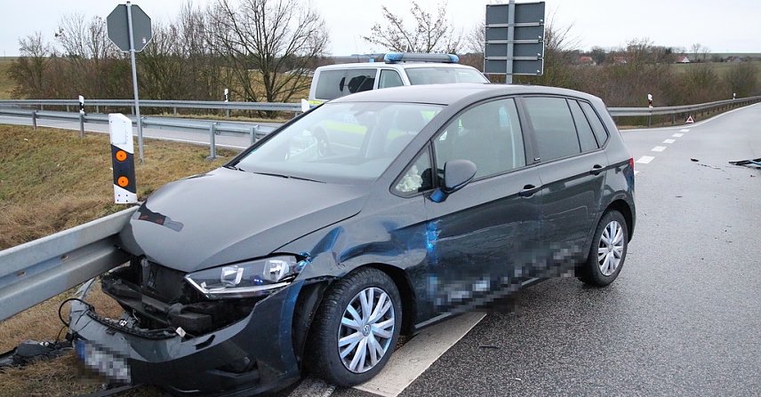 Bild: Unfall an der Kreuzung Thalebra