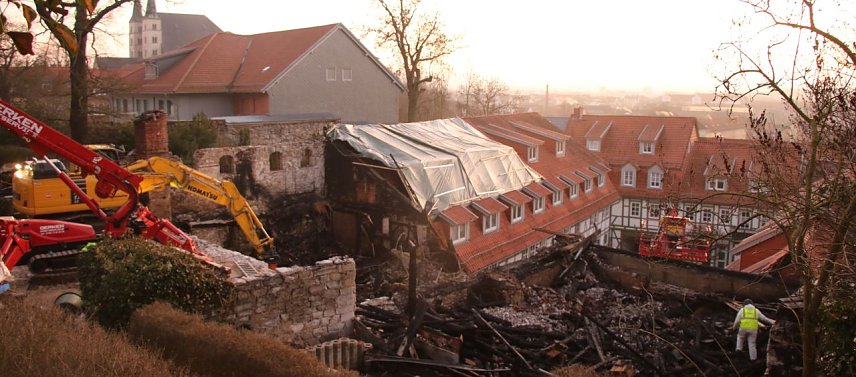 Bild: Die Aufr&auml;umarbeiten am Mecklenburgs Hof sind in vollem Gange