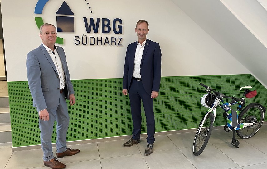 Bild: Geben ihren Optimismus auch in angespannten Zeiten nicht auf: Die WBG-Vorst&auml;nde Steffen Loup und Sven D&ouml;rrmann