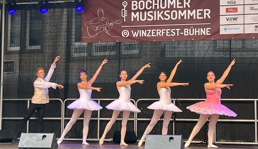 Bild: Tanzeleven beim Bochumer Musiksommer