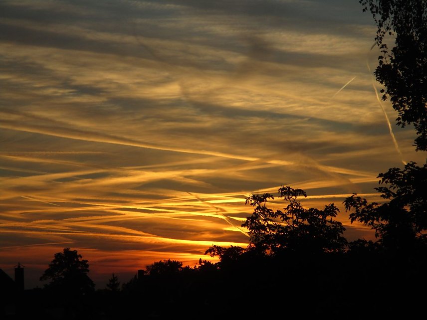 Bild: Diesen wundersch&ouml;nen Abendhimmel hielt Bernd Thielbeer aus Nordhausen gestern fest