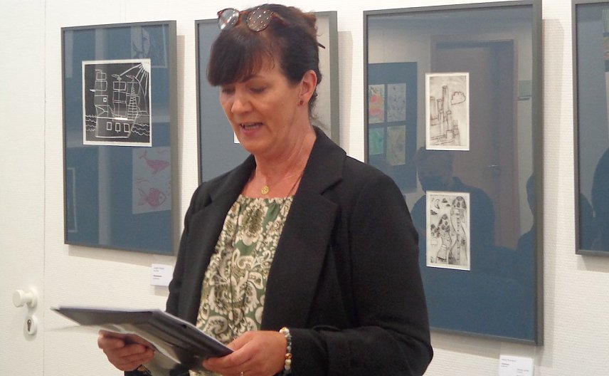 Bild: Kerstin Marx, Lehrerin an der Lessing-Regelschule, hielt die Laudatio 