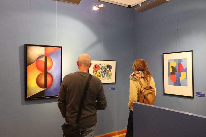 Bild: Ausstellung "KUNST MACHT BLAU"