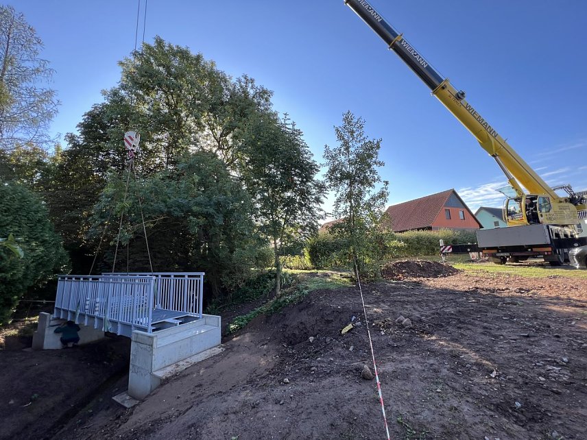 Bild: Neue Br&uuml;cke in Herreden
