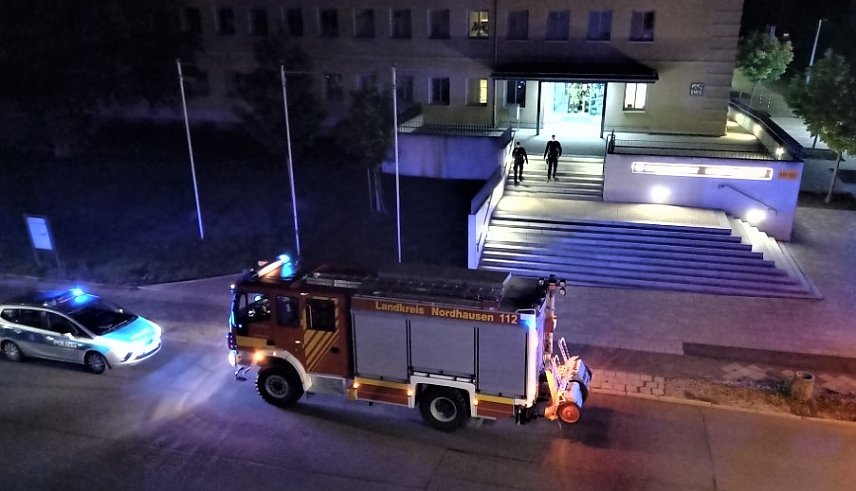 Bild: Einsatz am Sozialgericht heute Morgen