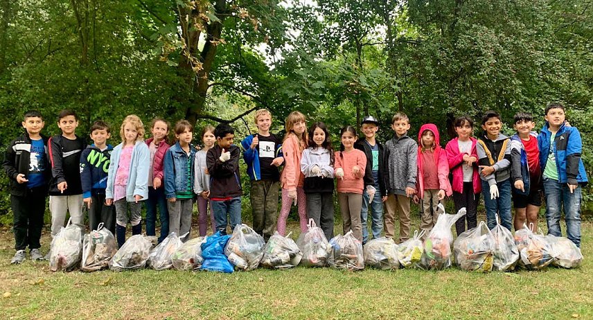 Bild: World Cleanup Day interessierte die Kinder