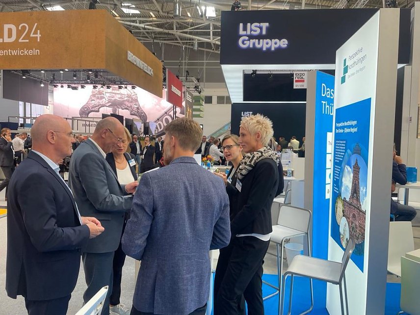 Bild: M&uuml;hlhausen pr&auml;sentiert sich bei der Expo Real in M&uuml;nchen