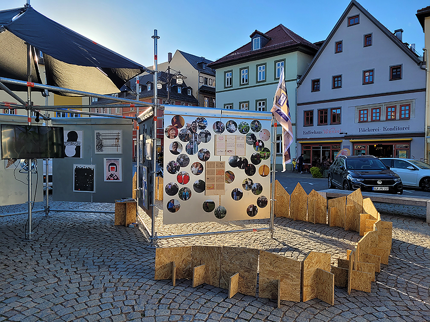 Bild: Die Wanderausstellung "Kein sch&ouml;ner ... in dieser Zeit"