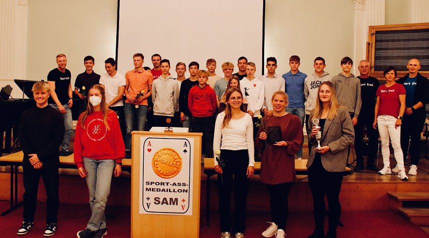 Bild: Die diesj&auml;hrigen "Sport-Asse" des Humboldt-Gymnasiums