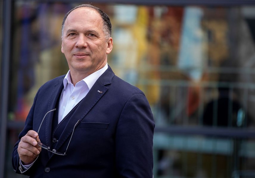 Bild: Mirko Kr&uuml;ger liest am 17. November in der Traditionsbrennerei