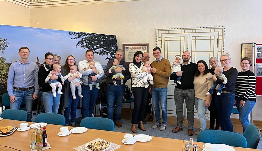 Bild: Babytreffen im Landratsamt Sondershausen