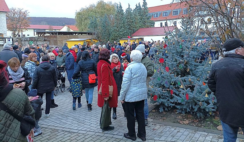 Bild: Adventsmarkt auf dem Gut in Berka