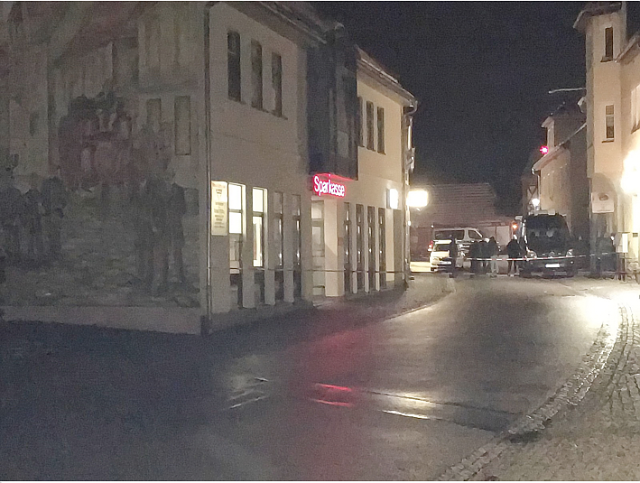 Bild: Nach einer Attacke auf einen Geldautomaten sucht die Polizei Zeugen