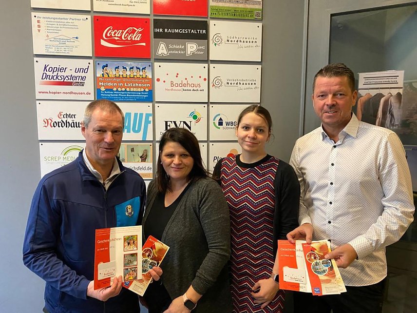 Bild: v.l.: Andreas Meyer, Anja Barth, Sandra Ziegler-Koch und Jens Eisenschmidt