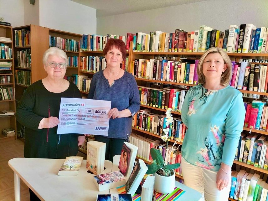 Bild: Carmen Hohenstein, Vorsitzende�des Deutschen Frauenrings Ortsring Schlotheim und Mitarbeiterin der Bibliothek in Schlotheim
