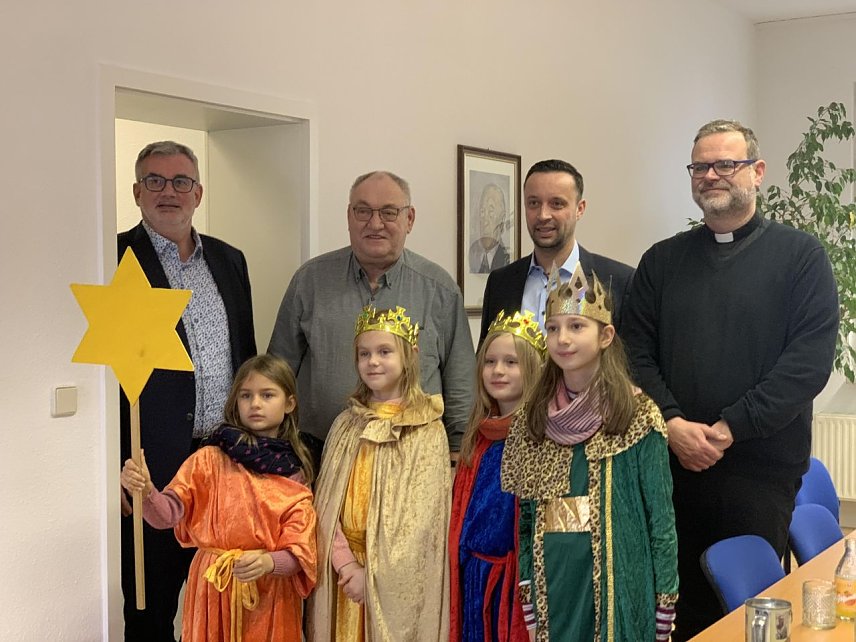 Bild: Sternsinger zu Gast bei der CDU