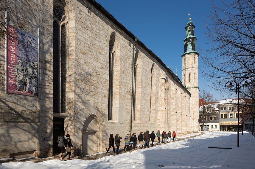 Bild: Winterlicher Kornmarkt in M&uuml;hlhausen 
