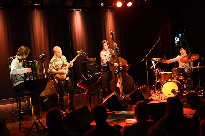 Bild: Hochkar&auml;tig startet der Jazzclub mit einem Doppelkonzert in den Fr&uuml;hling