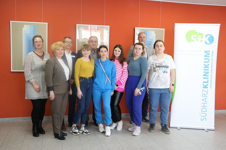 Bild: F&uuml;nf ukrainische Studentinnen sind derzeit zu Gast am S&uuml;dharz-Klinikum