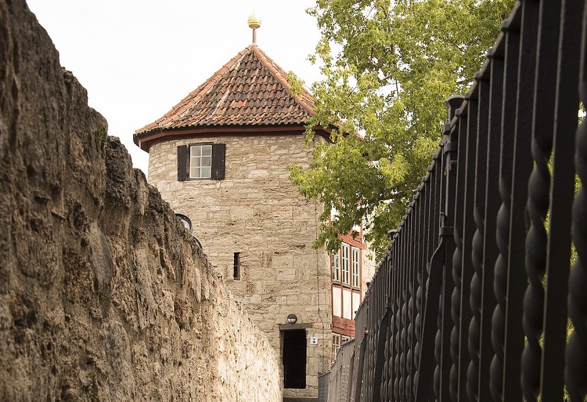 Bild: Historische Wehranlage in M&uuml;hlhausen 