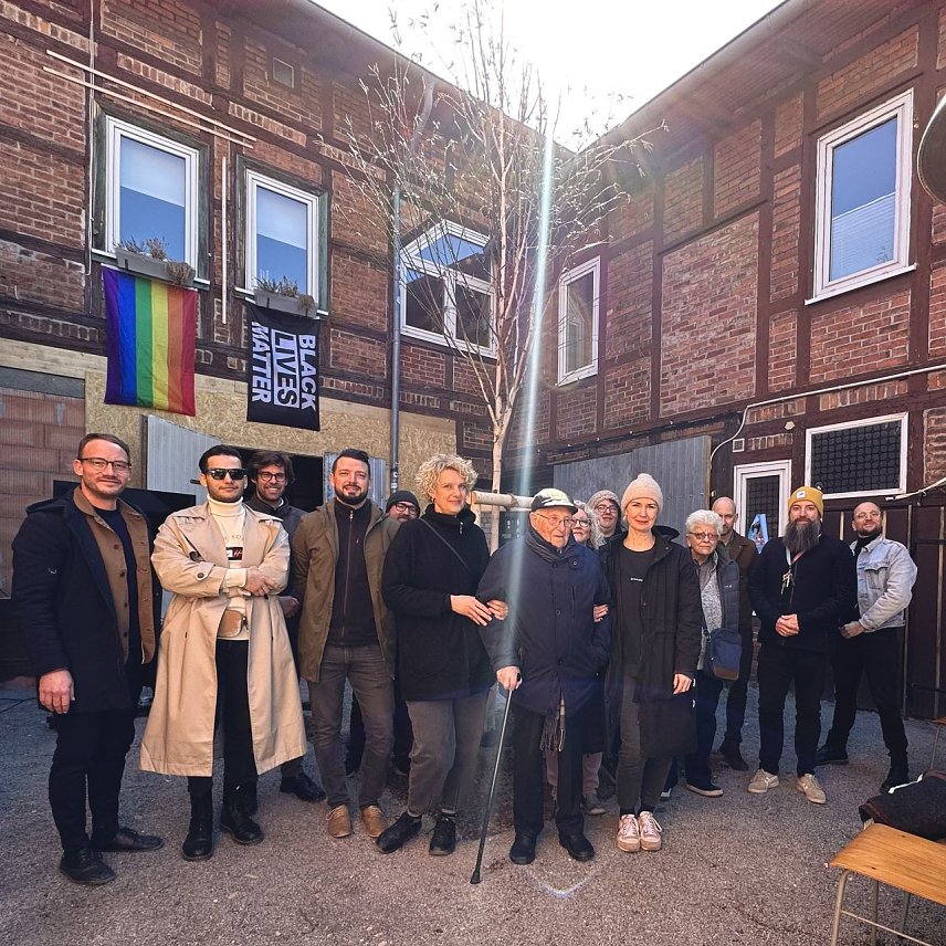 Bild: Albrecht Weinberg zu Besuch in der "Kleinen Freiheit"