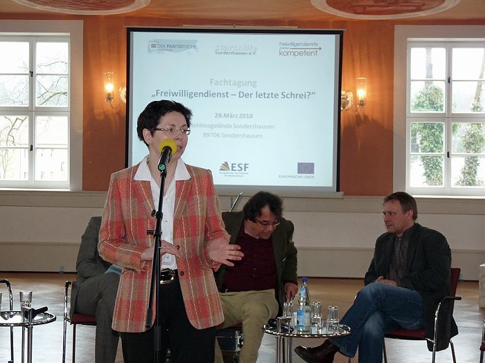 Bild: Heike Tauber auf der Tagung