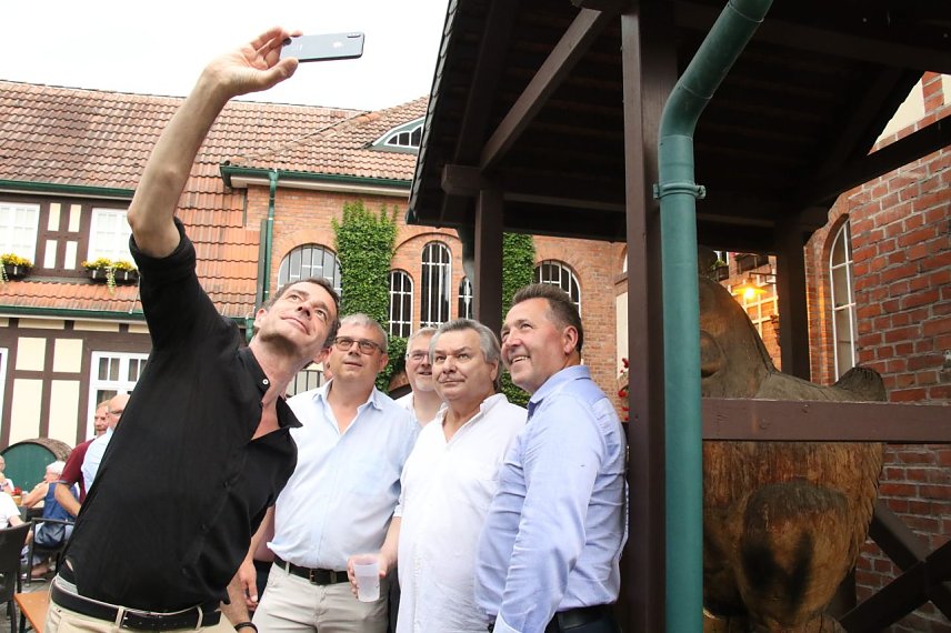 Bild: Noch schnell ein Selfie bevor es losgeht