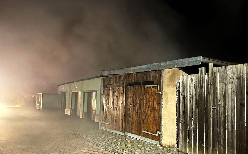 Bild: Starke Rauchentwicklung f&uuml;hrte letzte nicht zu einem au&szlig;ergew&ouml;hnlichen Feuerwehreinsatz