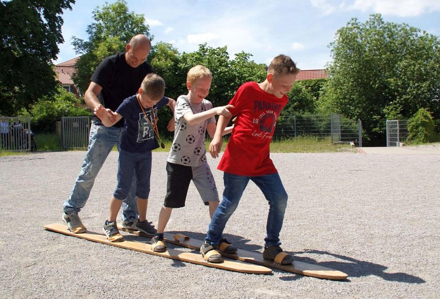 Bild: Tag der offenen T&uuml;r bei den Nordh&auml;user Karatekas