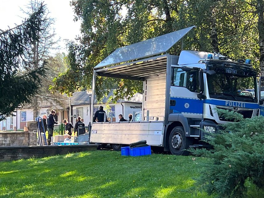 Bild: Polizeieinsatz am Hufhaus