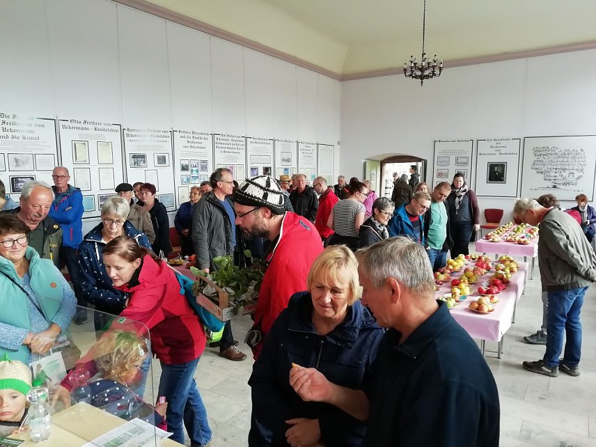 Bild: Obstsortentag in Bendeleben