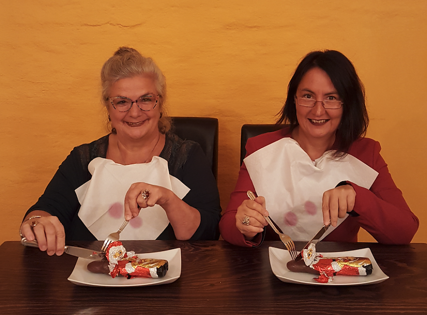 Bild: Heitere Lesungen mit Susanne Hinsching und Anja Eisner am 8., 12., 15. und 16. Dezember