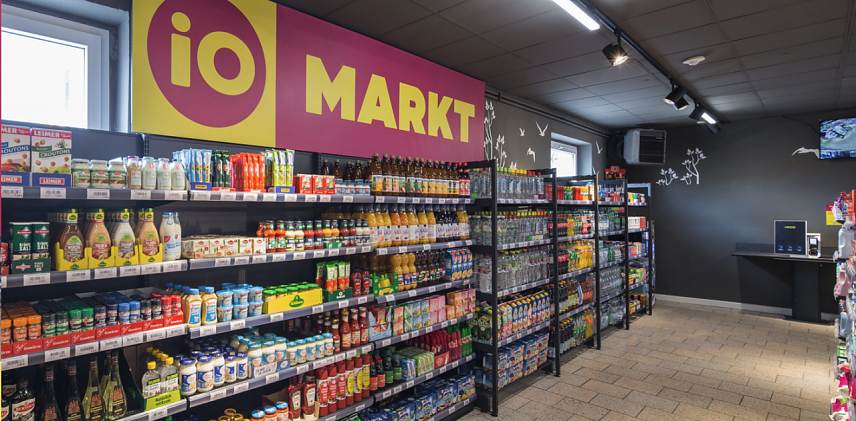 Bild: Volle Regale und immer zug&auml;nglich, auch an Sonn- und Feiertagen - der IO Markt in G&ouml;rsbach