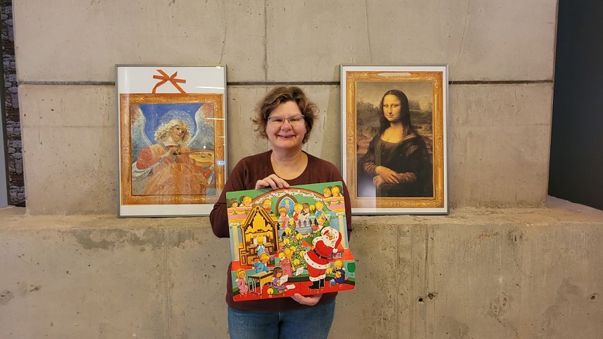 Bild: Die Geschichte des Adventskalenders � Ausstellung in der Flohburg mit Kuratorin Dr. Corinna Wodarz