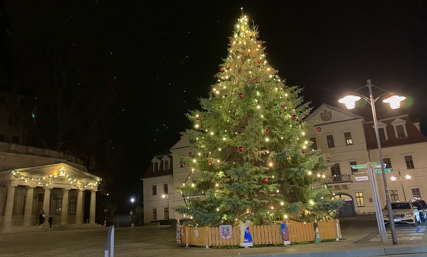Bild: Festlicher Marktplatz in Sondershausen 2022