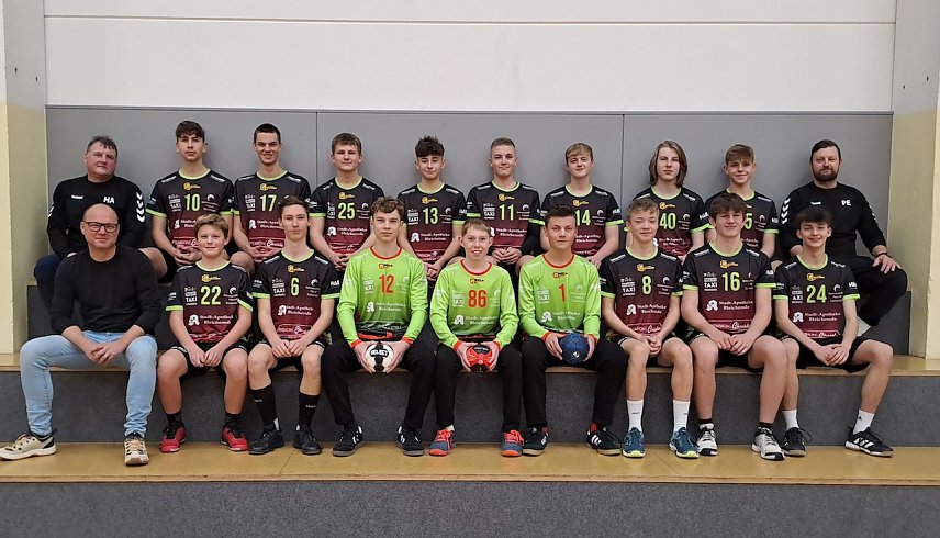 Bild: Handballtalente in neuem Outfit