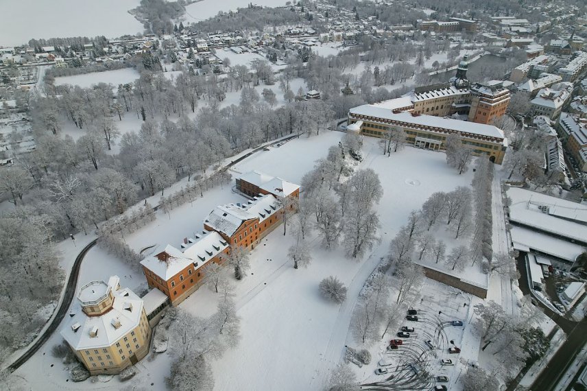 Bild: Schloss und Park Sondershausen im Schnee
