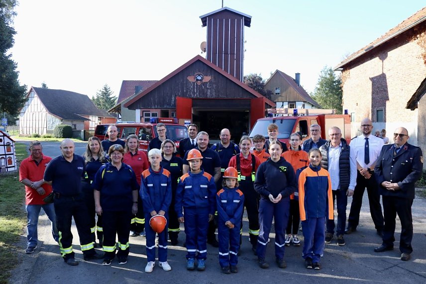Bild: Der Nordh&auml;user Feuerwehrnachwuchs blickt auf ein erfolgreiches Jahr zur&uuml;ck