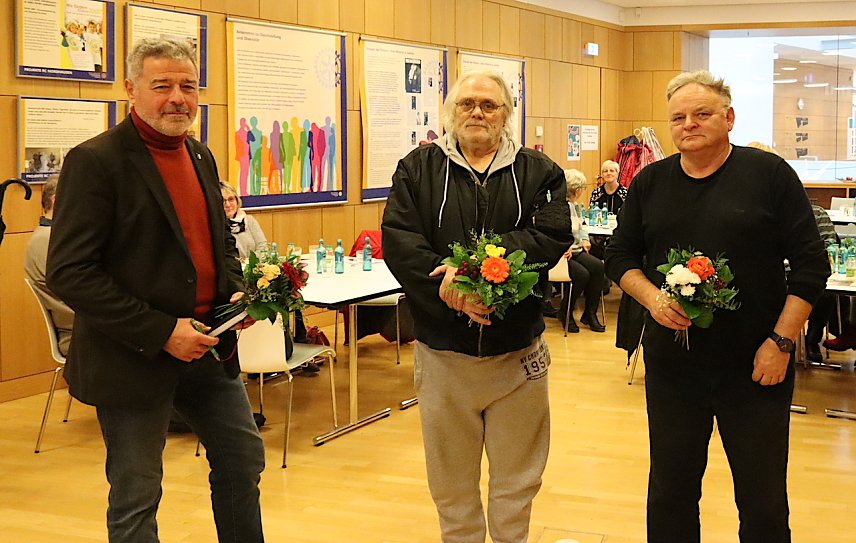 Bild: Neuer Vorstand der Seniorenvertretung (v.l.n.r.) Herr Manfred Breitr&uuml;ck (Vorsitzender), Herr Rainer Kn&auml;pper- Engelhardt (Schriftf&uuml;hrer), Herrn Siegbert Dornhofer (stellvertretender Vorsitzender) und der Stadt Nordhausen gew&auml;hlt