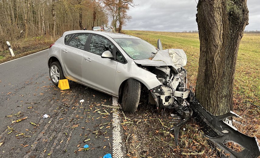 Bild: Unfall mit verstorbenem Fahrer