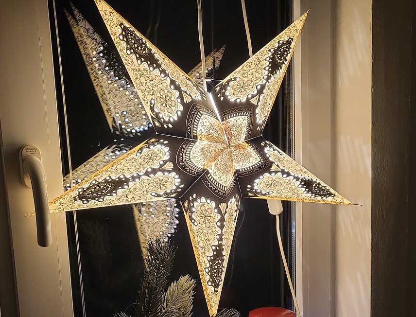 Bild: Weihnachtszauber am Schiefen Turm