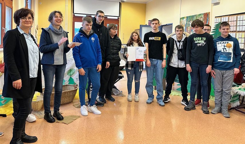 Bild: Die Klasse 9 des F&ouml;rderzentrums Artern belegte beim Schulwettbewerb den 1. Platz